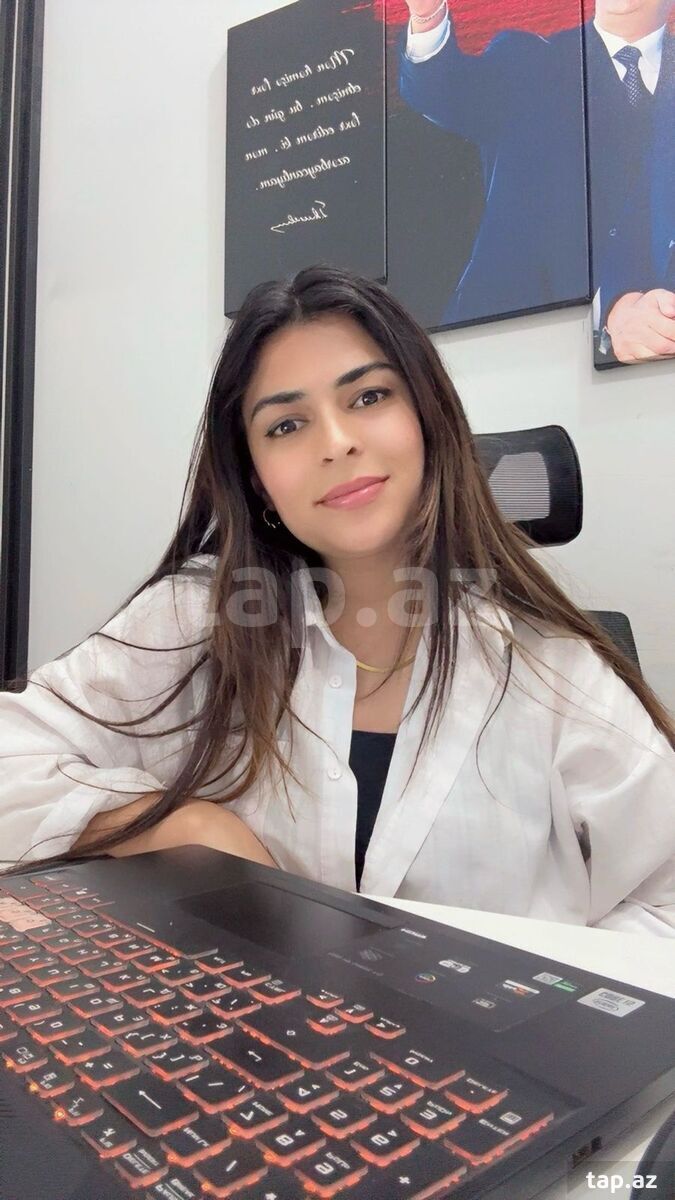 Ofis-menecer işi axtarıram