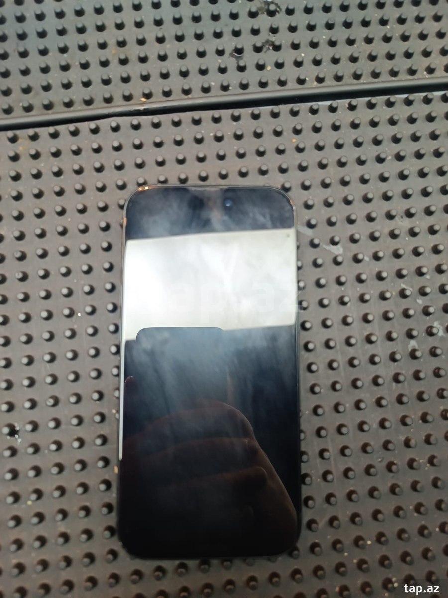Apple iPhone 15 Black 128GB/6GB