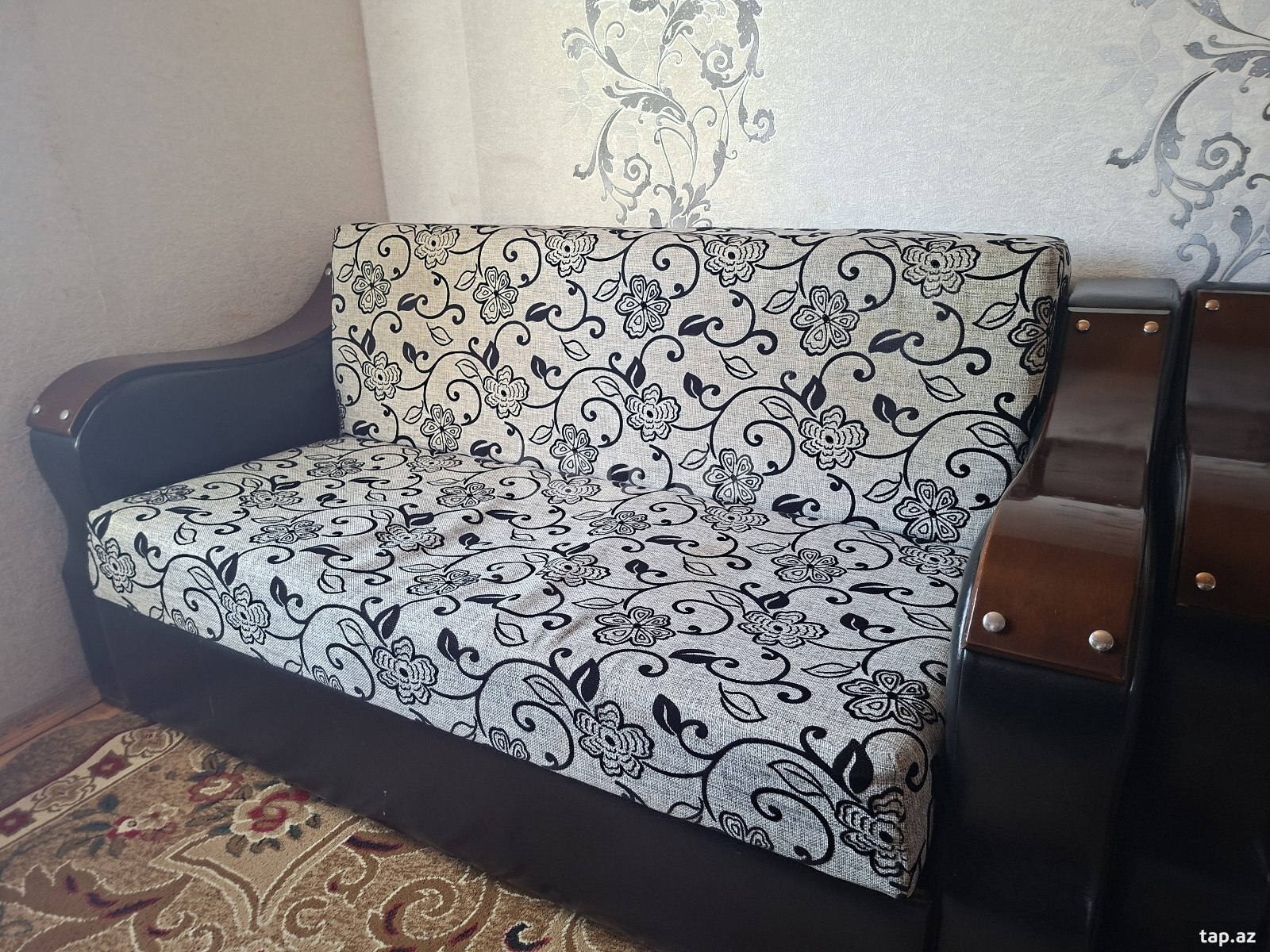 Divan və kreslolar (3)