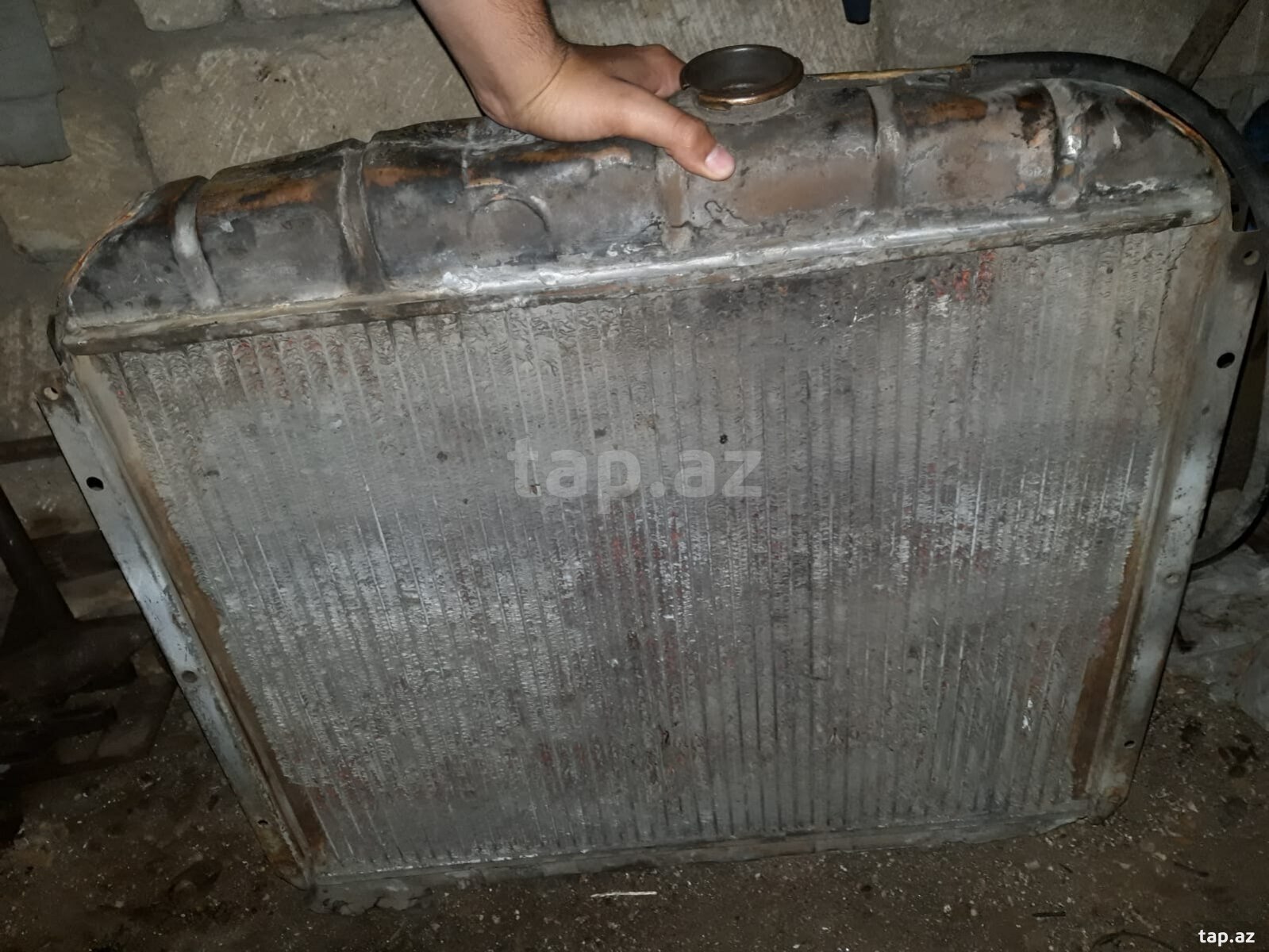 ZIL 130 radiatoru