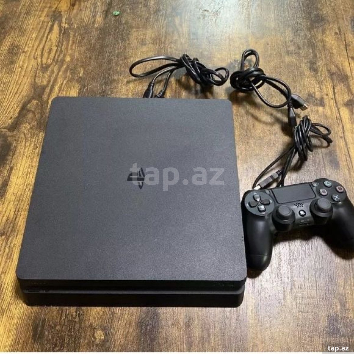 Playstation 4 Slim, 1TB
