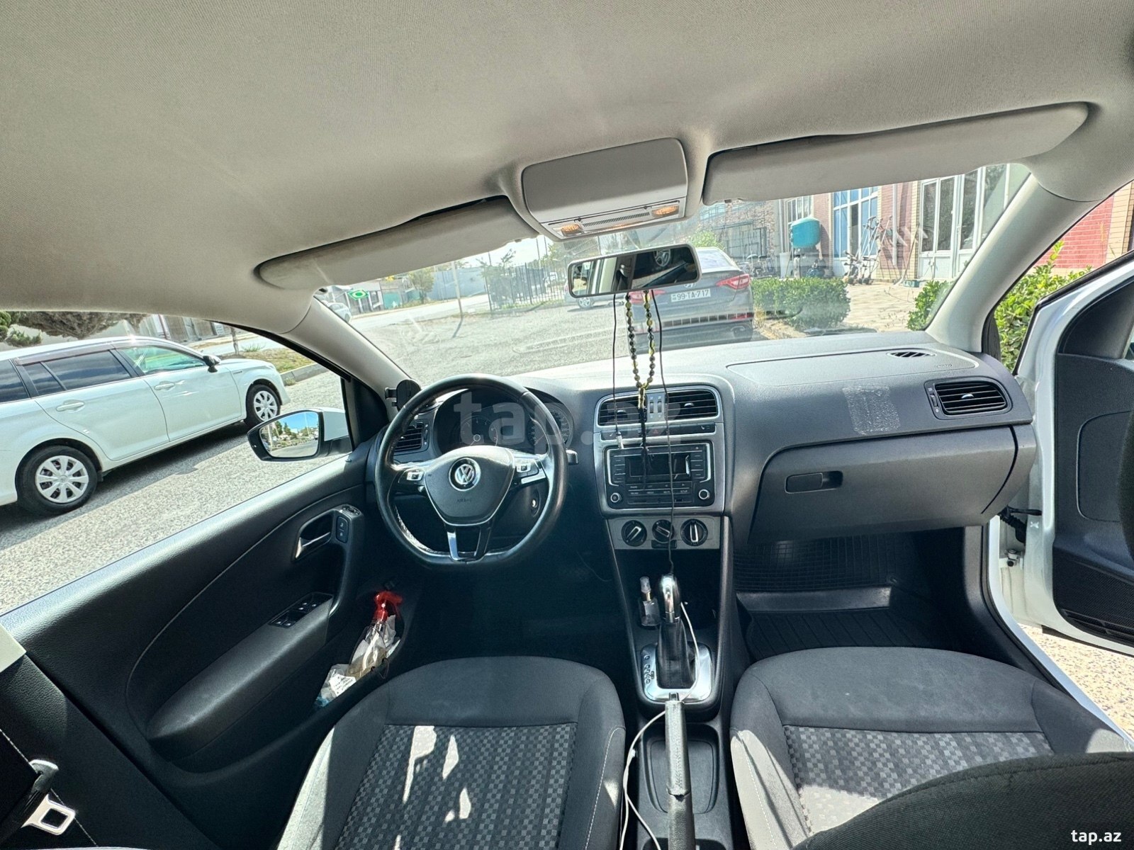 Volkswagen Polo, 2019 il (4)