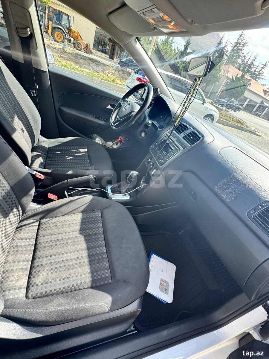 Volkswagen Polo, 2019 il (5)