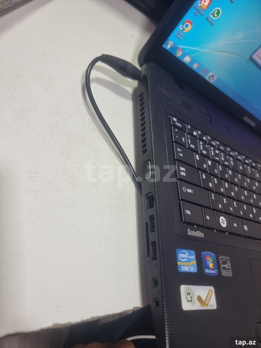 Noutbuk Toshiba (9)