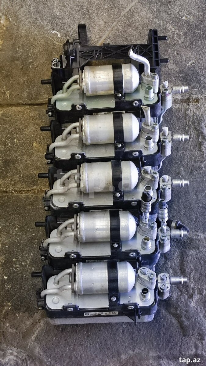 BMW G30 kondisioner radiatoru G11,G12,G14, G15,G16 (5)