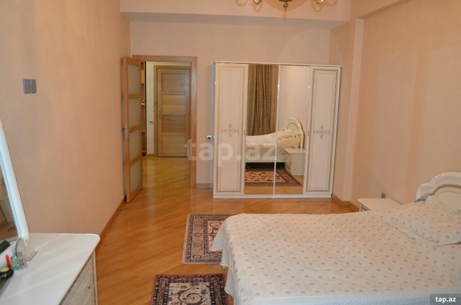 2-otaqlı mənzil kirayə verilir, H. Seyidzadə küç., 65 m² (3)