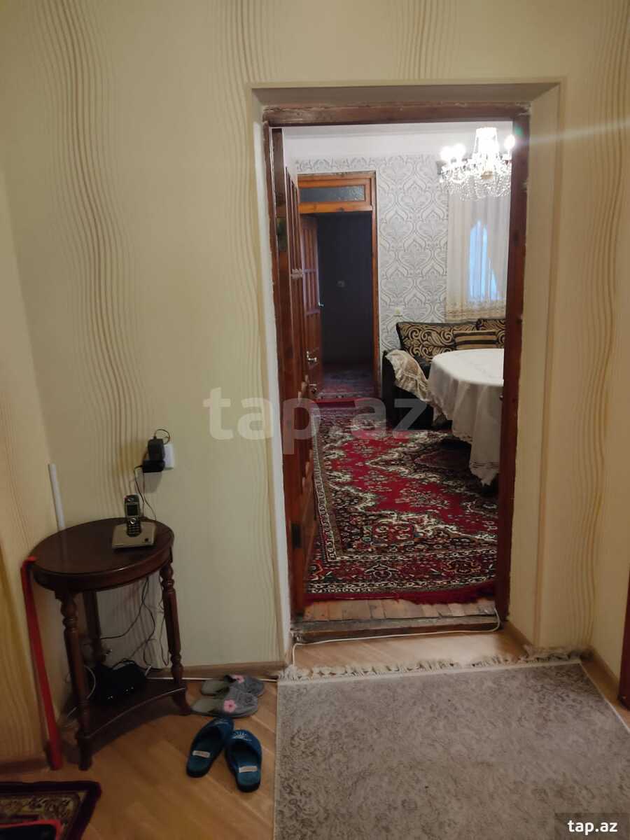 2-otaqlı mənzil kirayə verilir, E.Akademiyası m., 50 m²