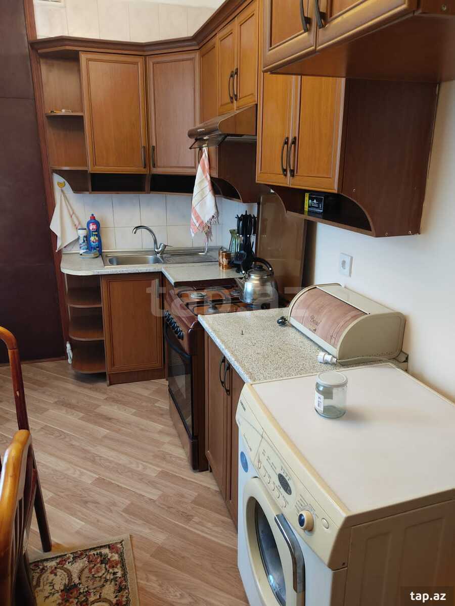 2-otaqlı mənzil kirayə verilir, E.Akademiyası m., 50 m² (5)