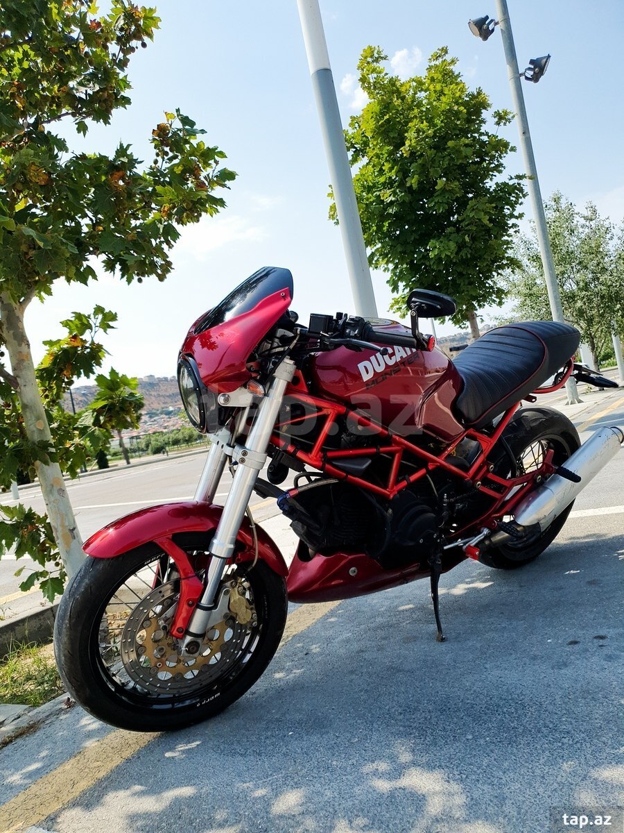 Ducati Monster 600, 2002 il (5)