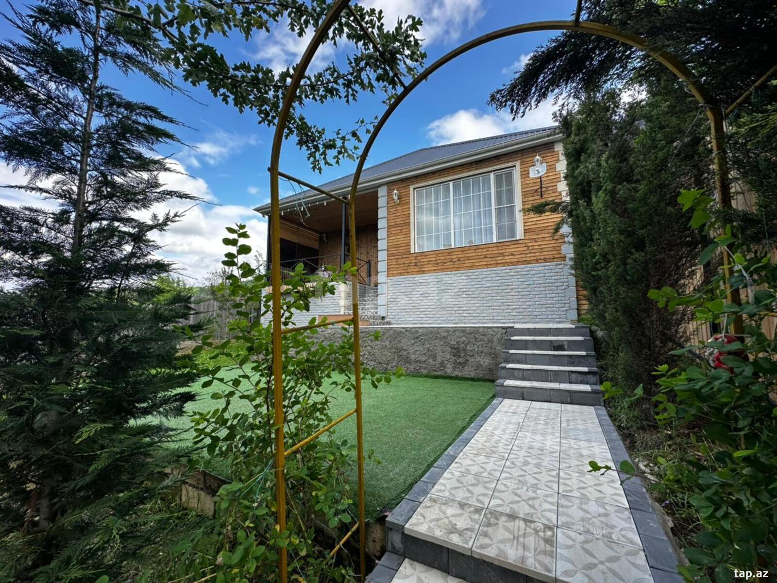 Bağ evi kirayə verilir, Quba r. (21)
