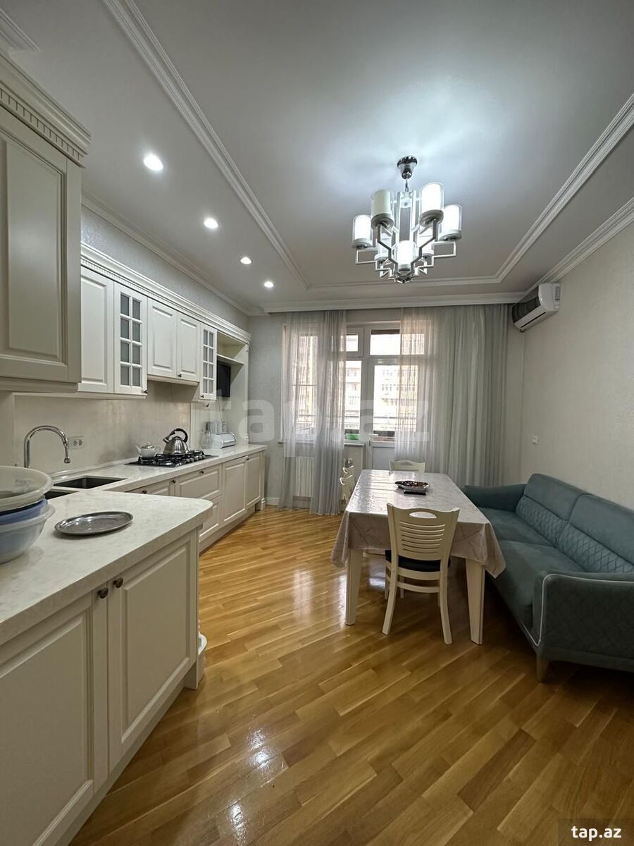 4-otaqlı yeni tikili kirayə verilir, Kövkəb Səfərəliyeva küç., 200 m² (16)