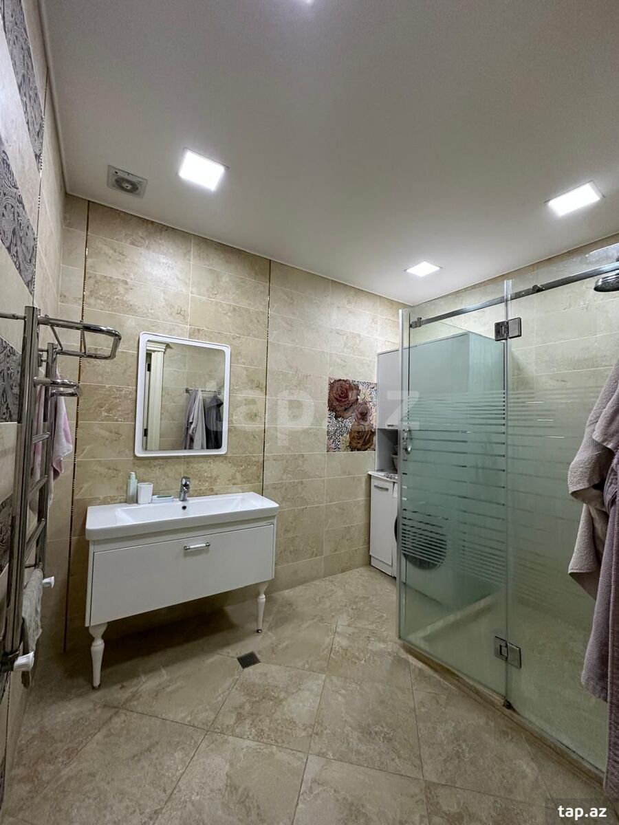 4-otaqlı yeni tikili kirayə verilir, Kövkəb Səfərəliyeva küç., 200 m² (15)