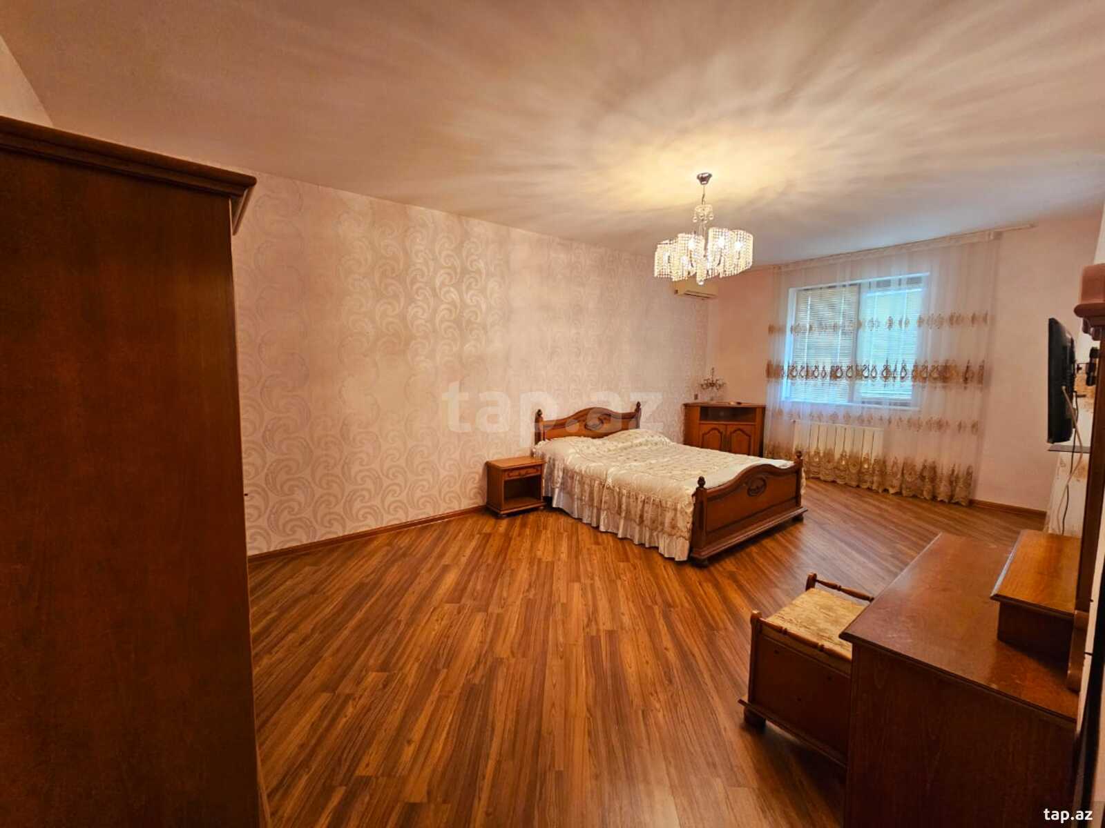 Villa, Novxanı qəs. (5)