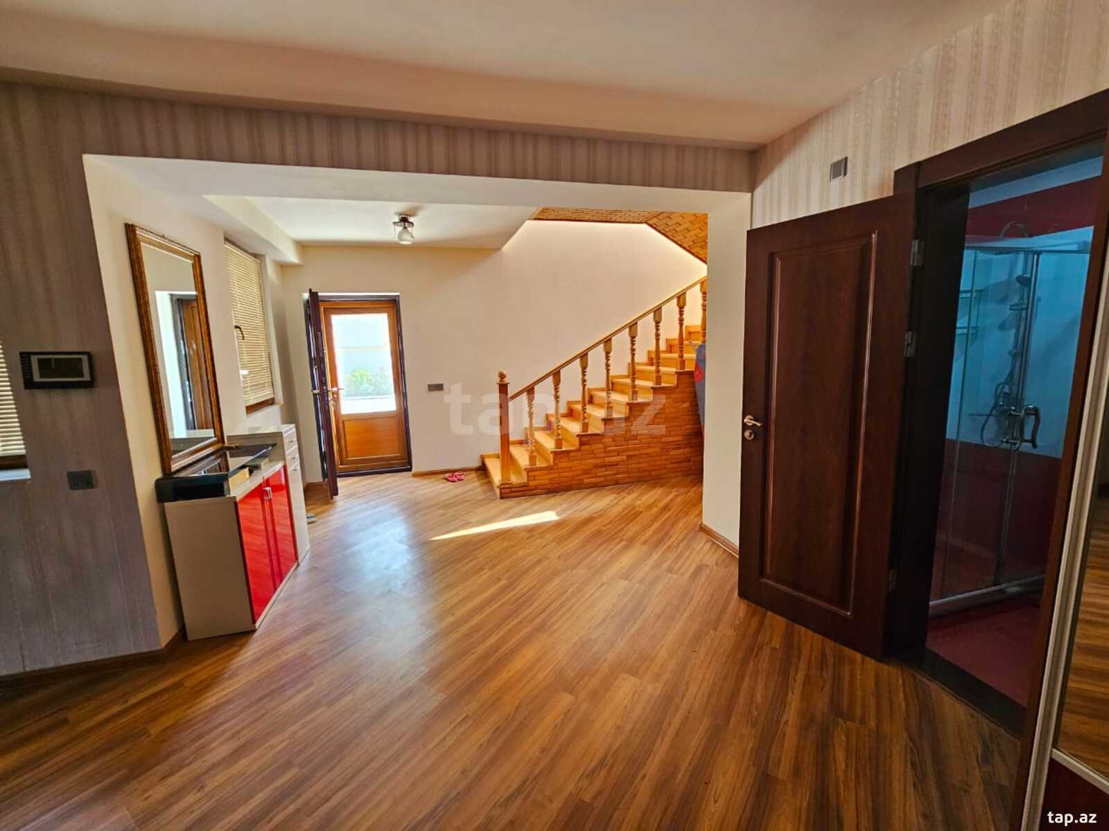 Villa, Novxanı qəs. (19)