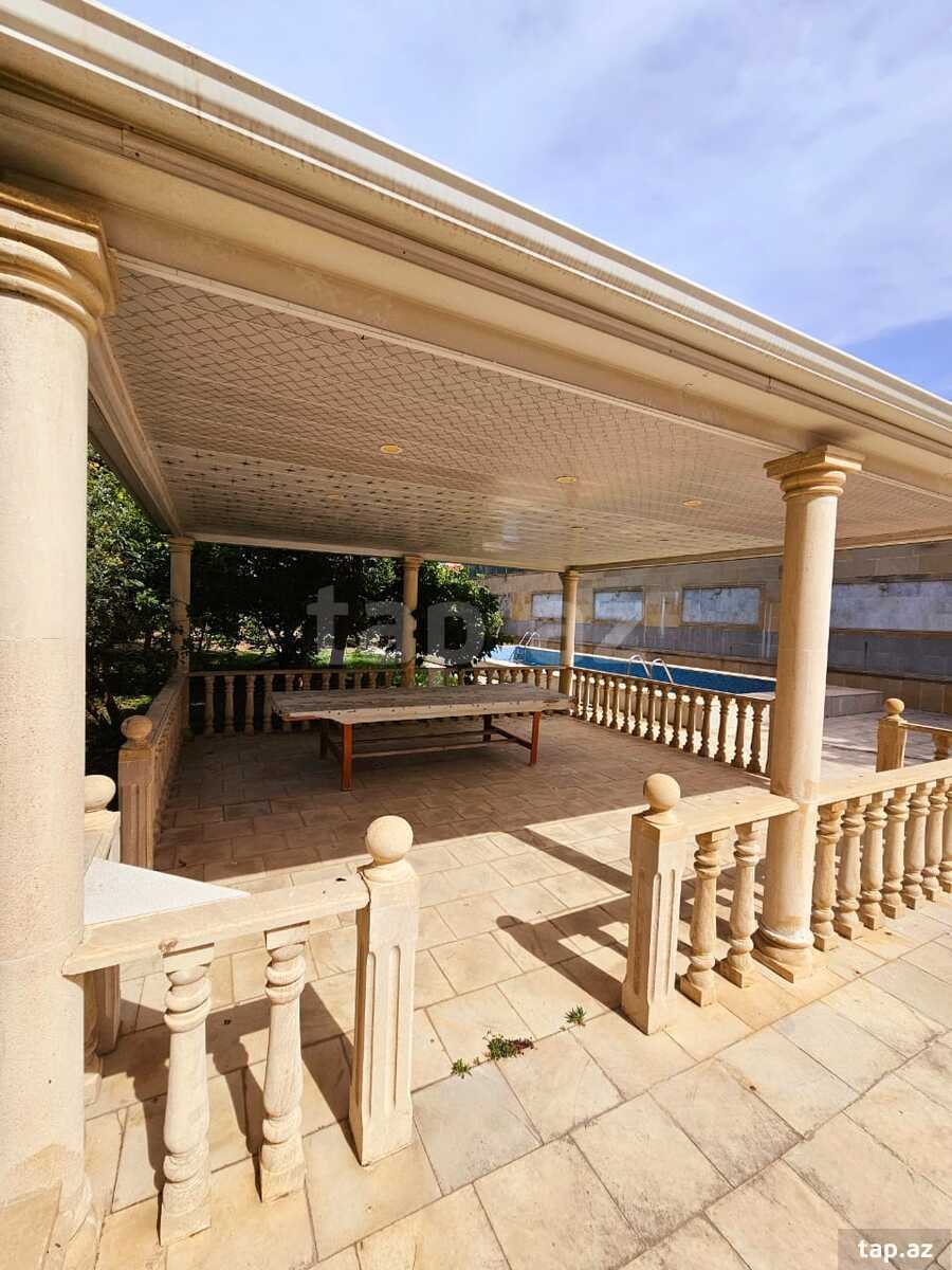 Villa, Novxanı qəs. (3)