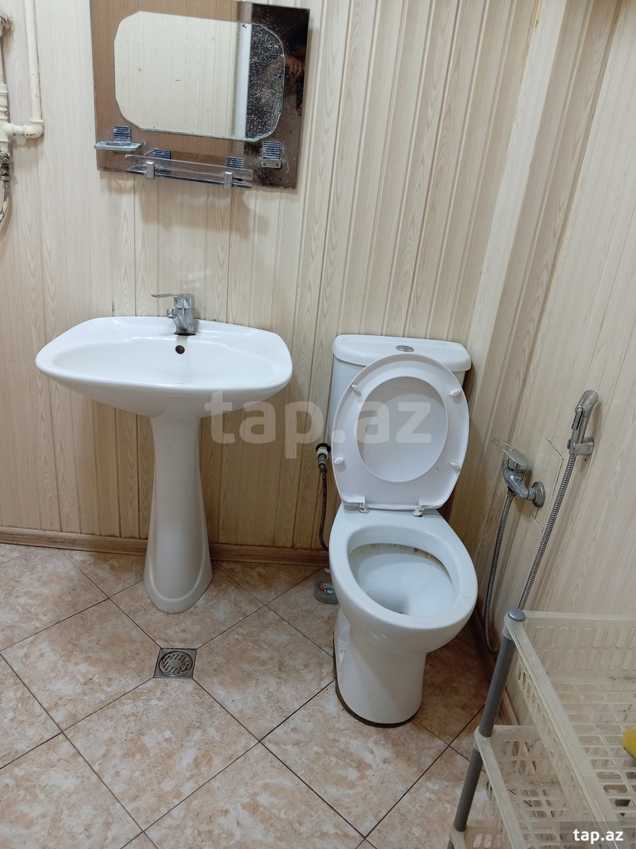 1-otaqlı mənzil kirayə verilir, Həsənbəy Zərdabi küç., 75 m² (5)