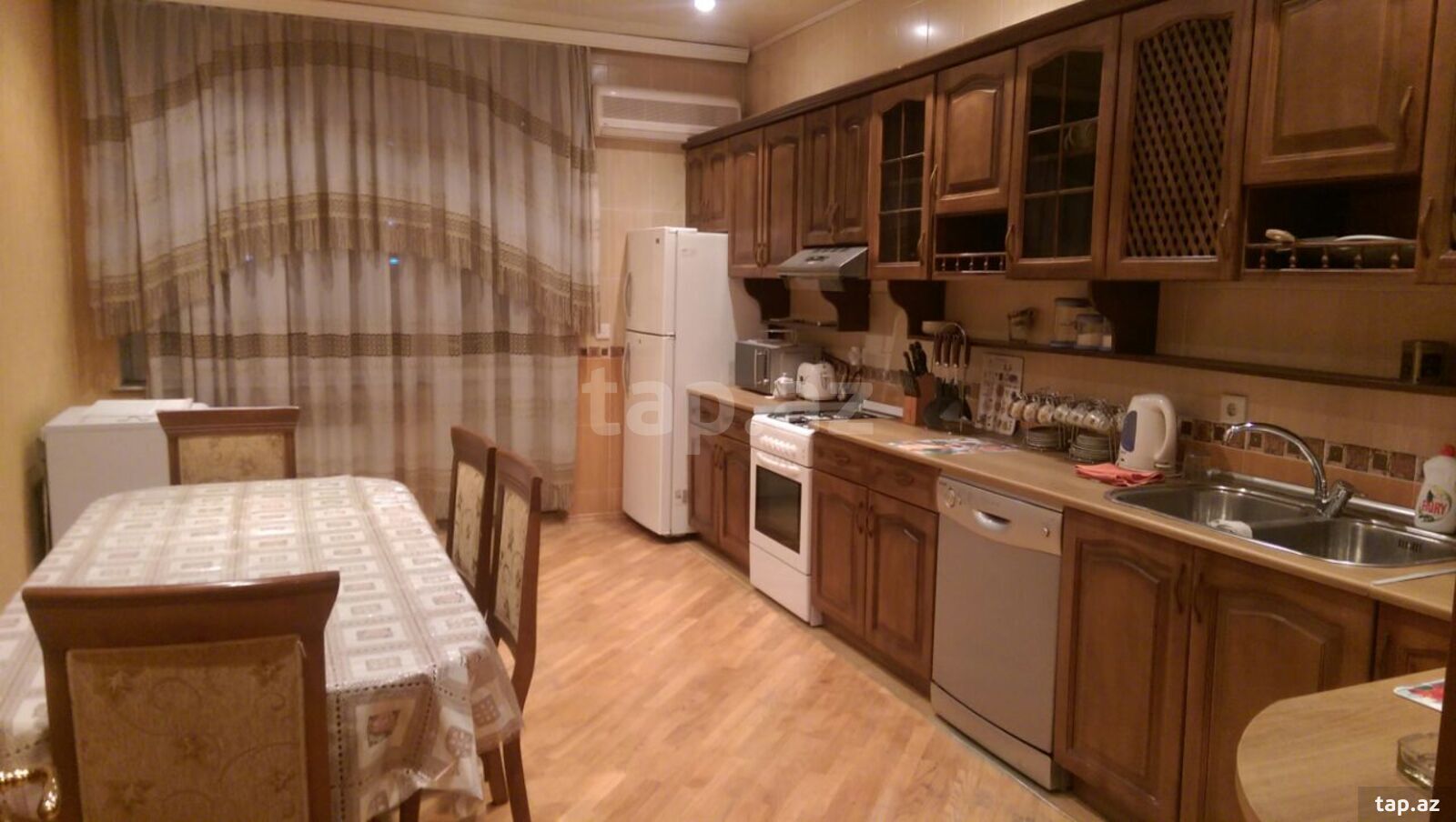 4-otaqlı yeni tikili kirayə verilir, Bəsti Bağırova küç,, 180 m² (15)