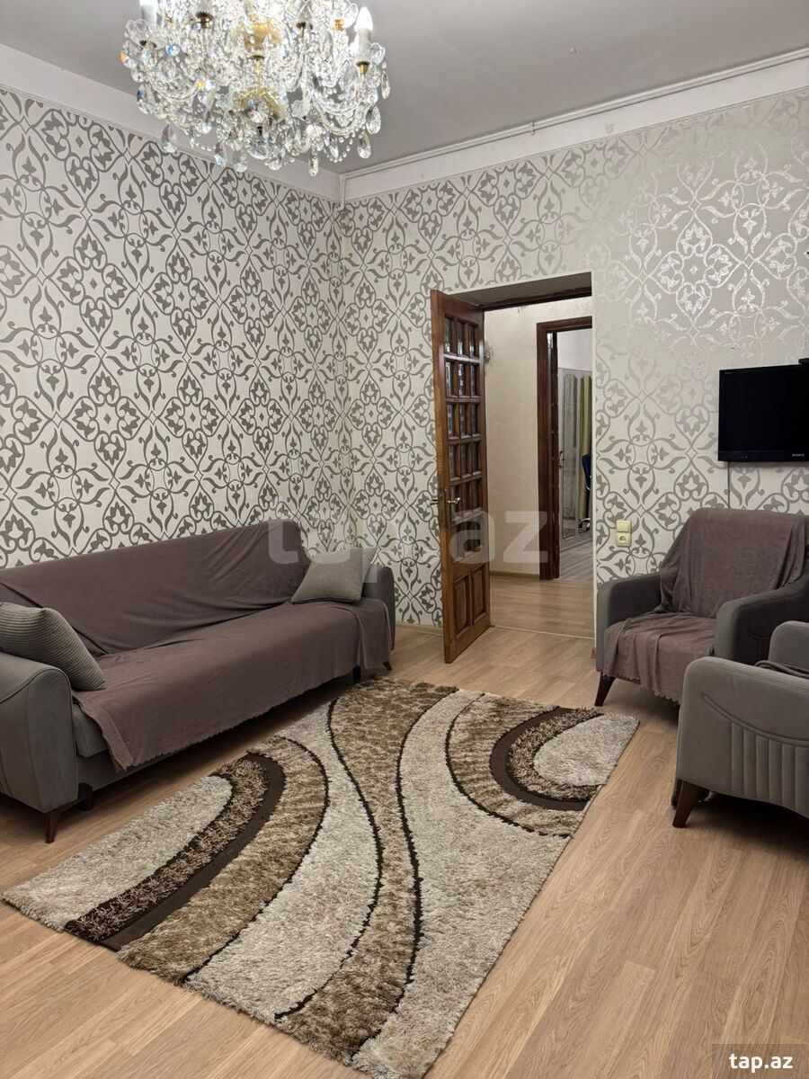 2-otaqlı mənzil kirayə verilir, Səməd Vurğun küç., 67.5 m²