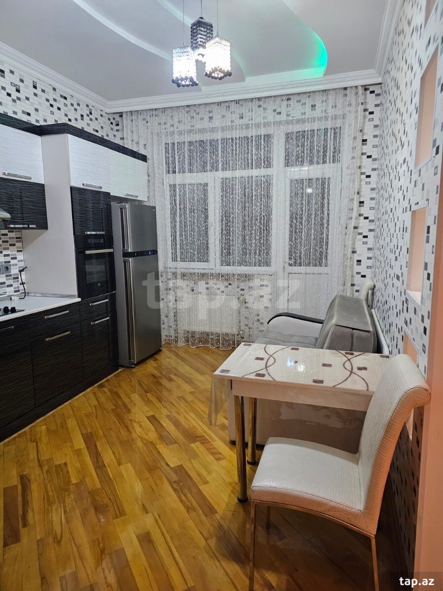 3-otaqlı yeni tikili kirayə verilir, Akim Abbasov küç., 140 m² (19)