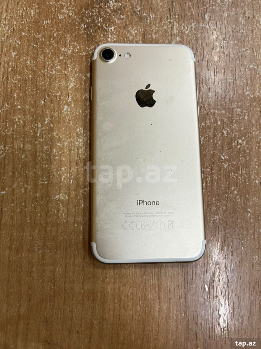 Apple iPhone 7 Gold 32GB (2)