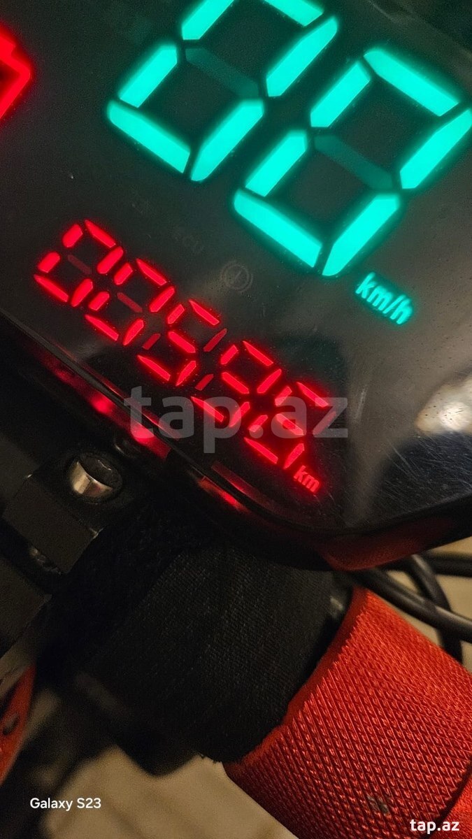 Elektrik skuter Kugo M4 (3)