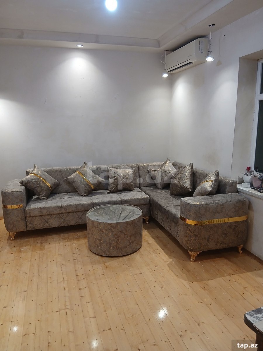 Künc divan (2)