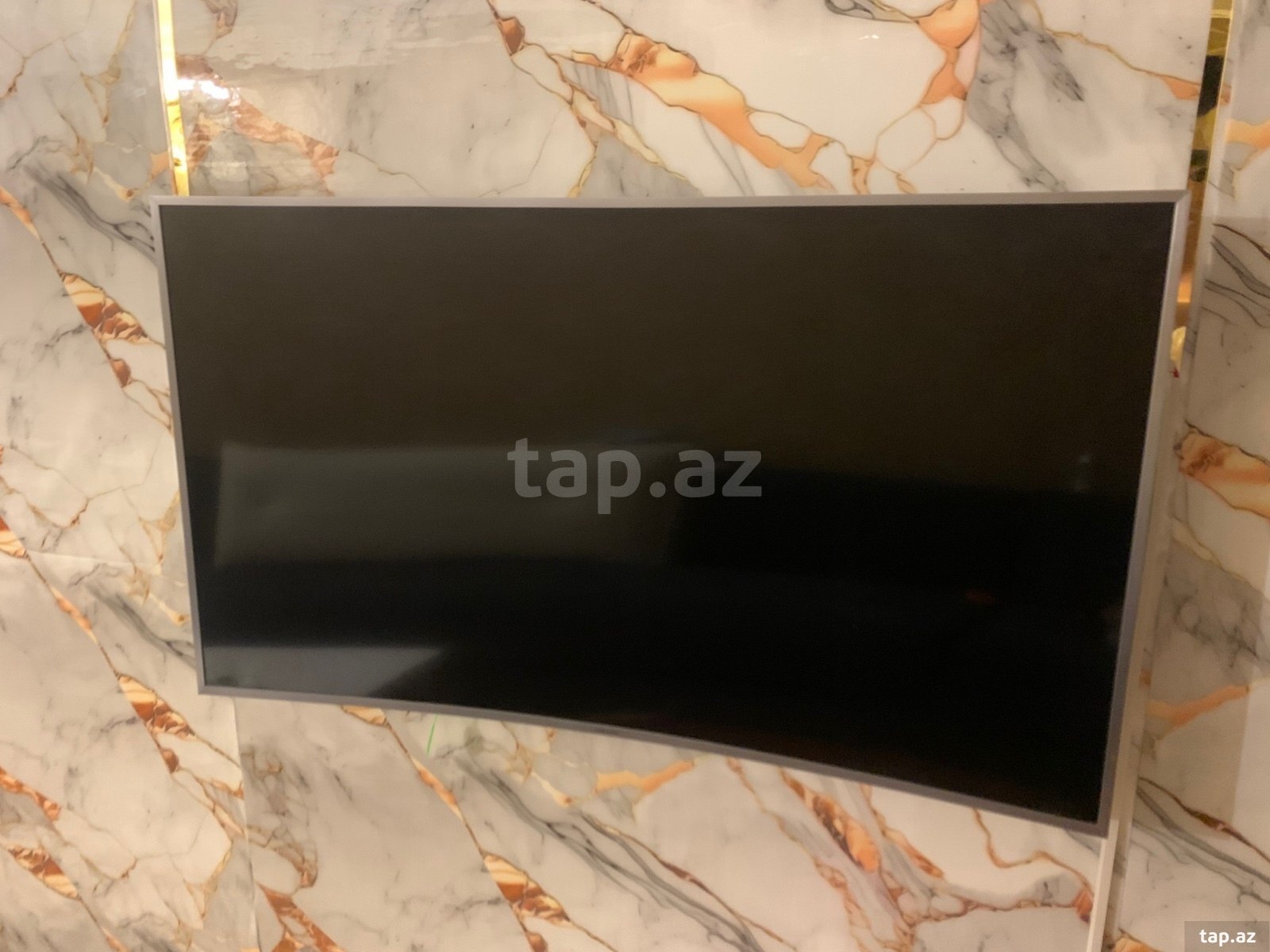 Samsung 4K curved (əyri ekran)