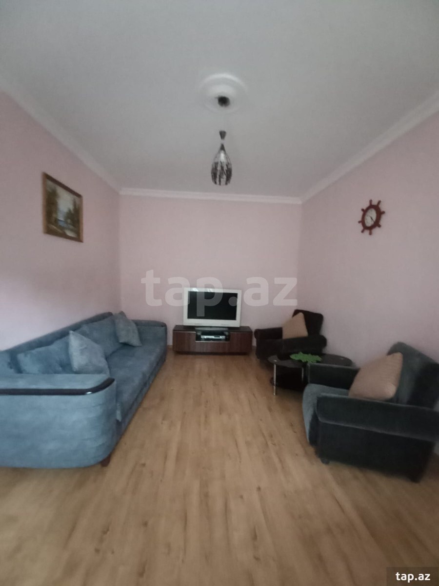 2-otaqlı mənzil kirayə verilir, Bayıl qəs., 60 m²