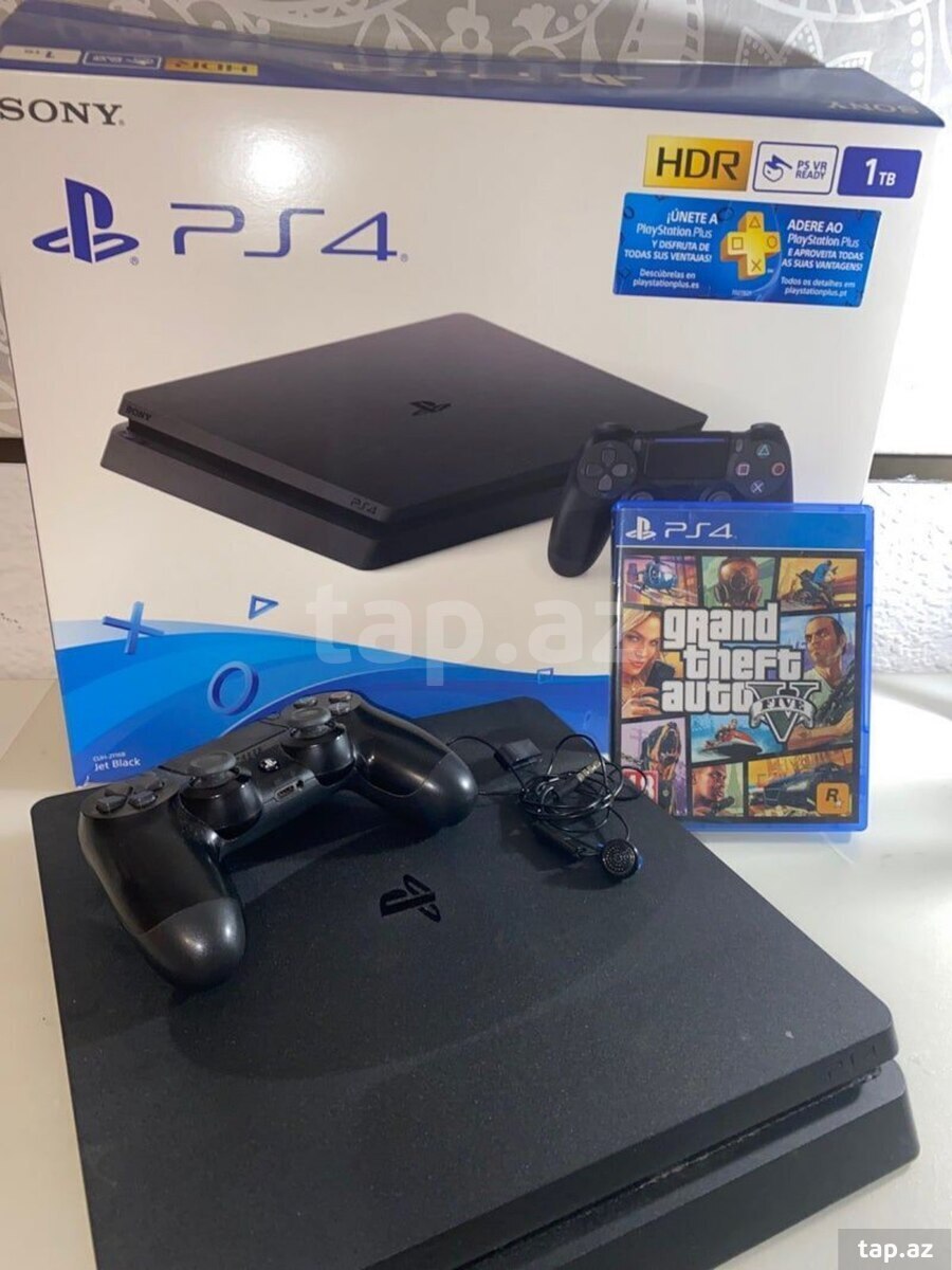 Sony PlayStation 4