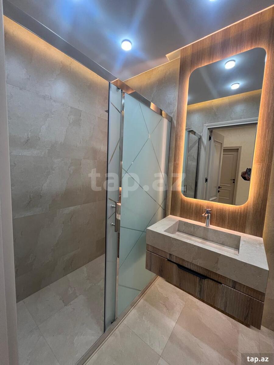 4-otaqlı yeni tikili, 8 Noyabr m., 145 m² (23)