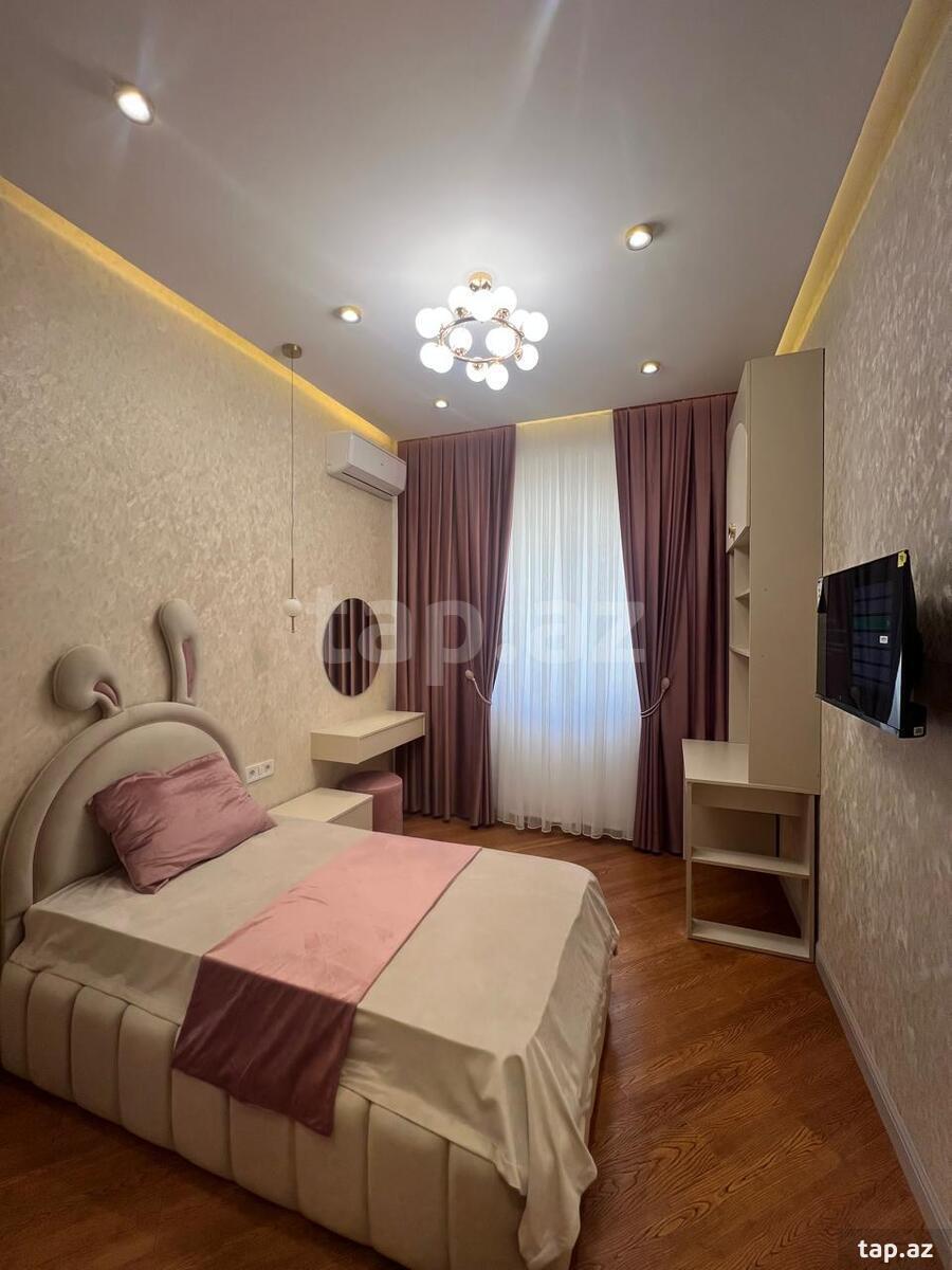 4-otaqlı yeni tikili, 8 Noyabr m., 145 m² (12)