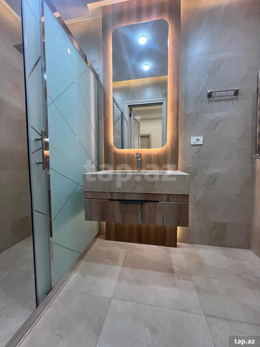 4-otaqlı yeni tikili, 8 Noyabr m., 145 m² (24)