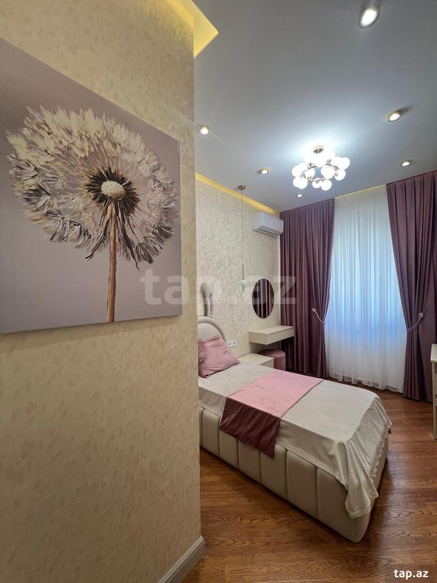 4-otaqlı yeni tikili, 8 Noyabr m., 145 m² (20)