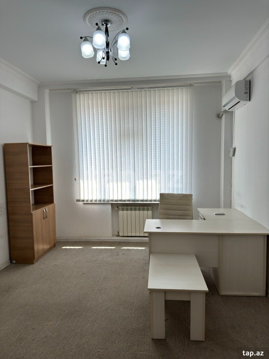 4-otaqlı yeni tikili, İ.Qurtqaşınlı küç., 170 m² (13)