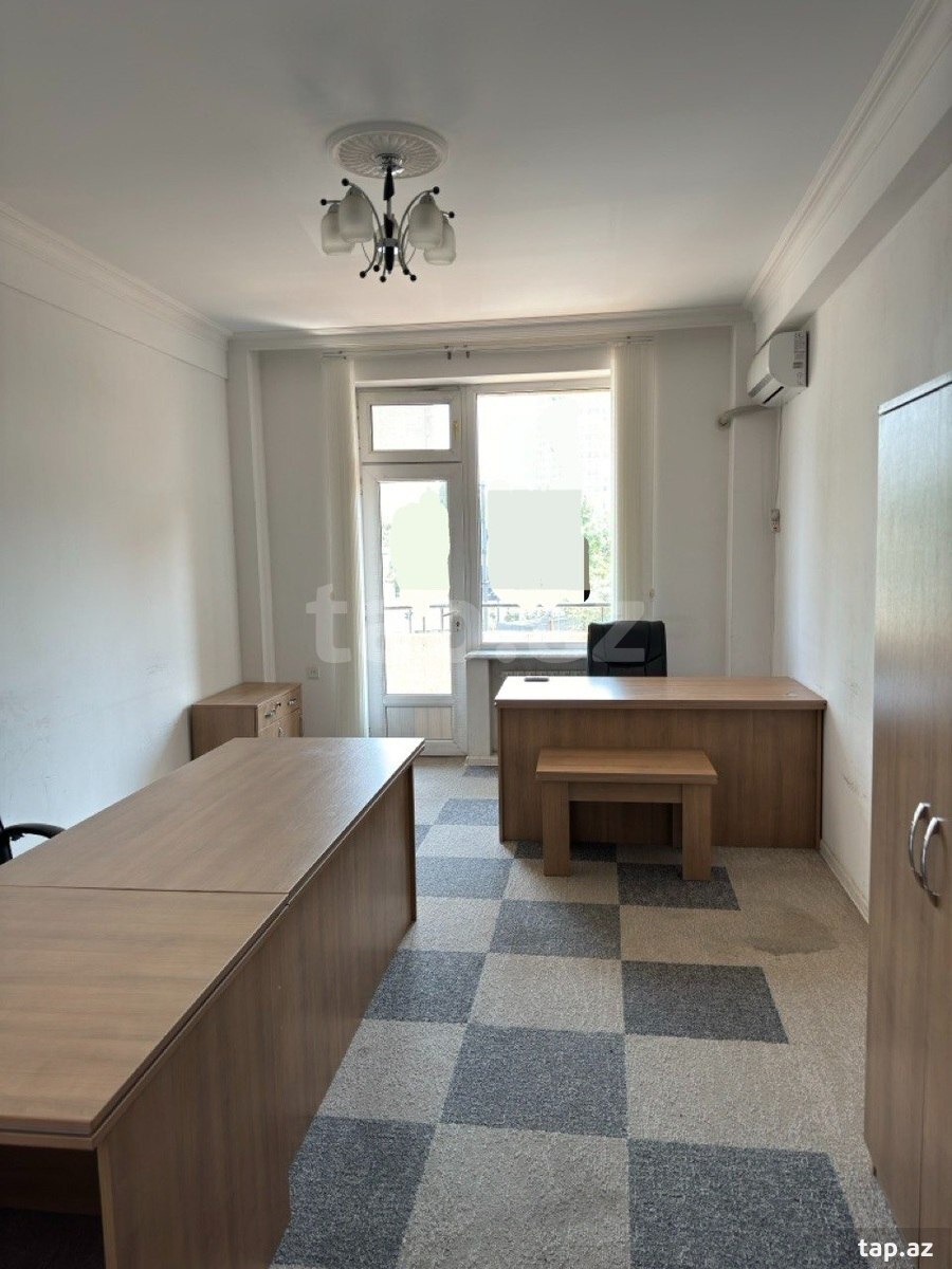4-otaqlı yeni tikili, İ.Qurtqaşınlı küç., 170 m² (11)