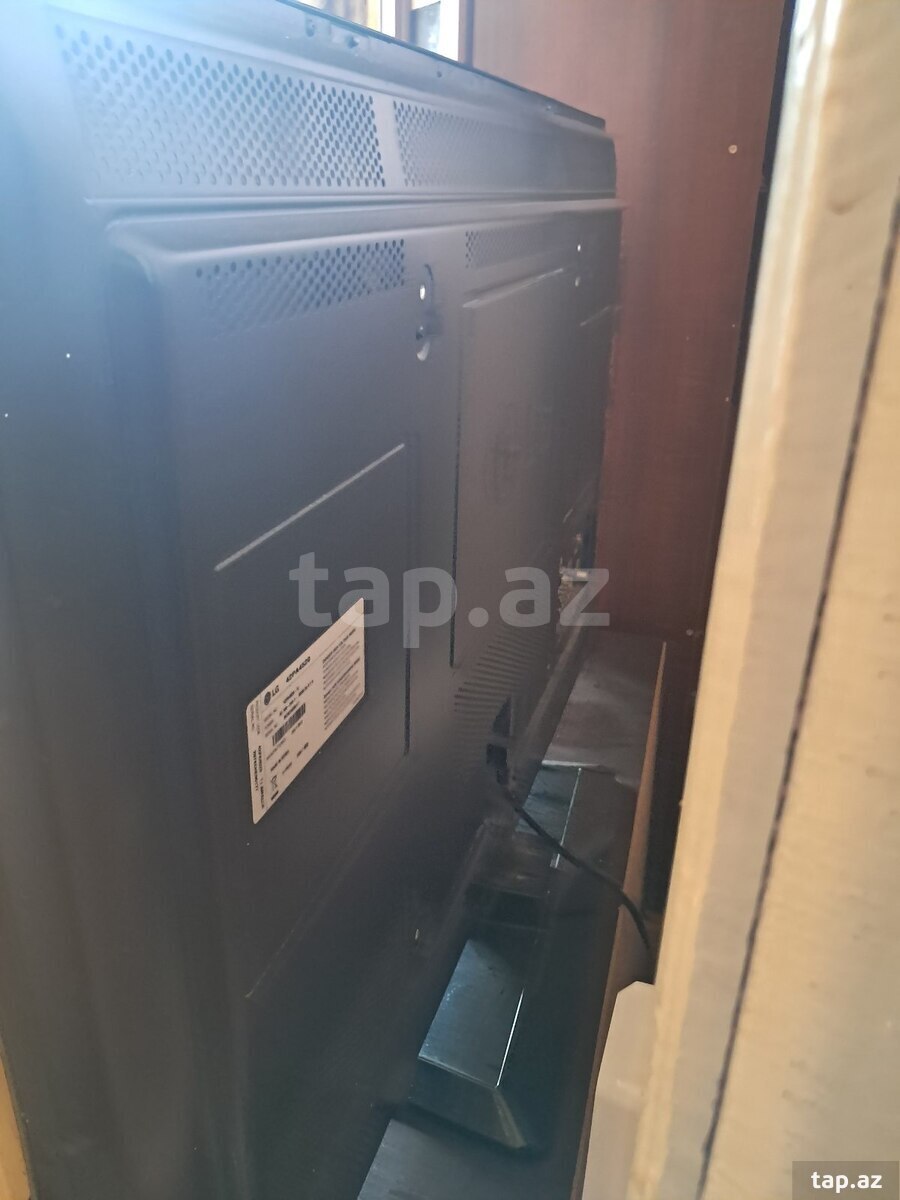 Televizor LG (2)