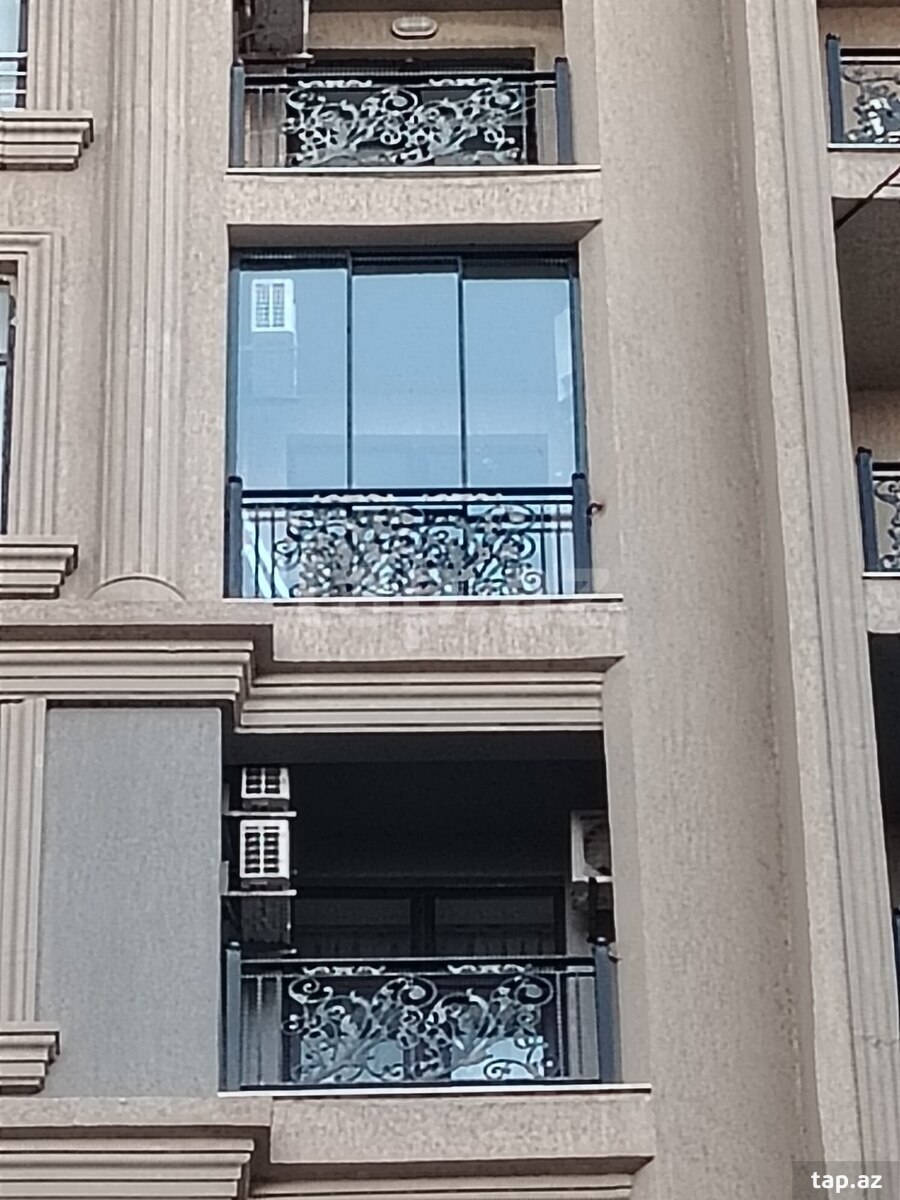 Qapı, pəncərə və torların yığılması və təmiri  (10)