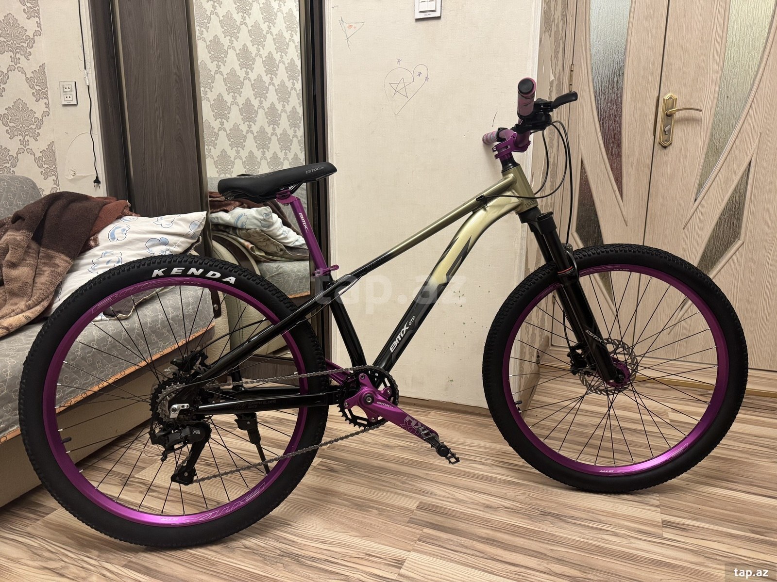 Velosiped BMX GTR535