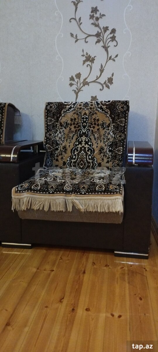 Divan və kreslolar (6)