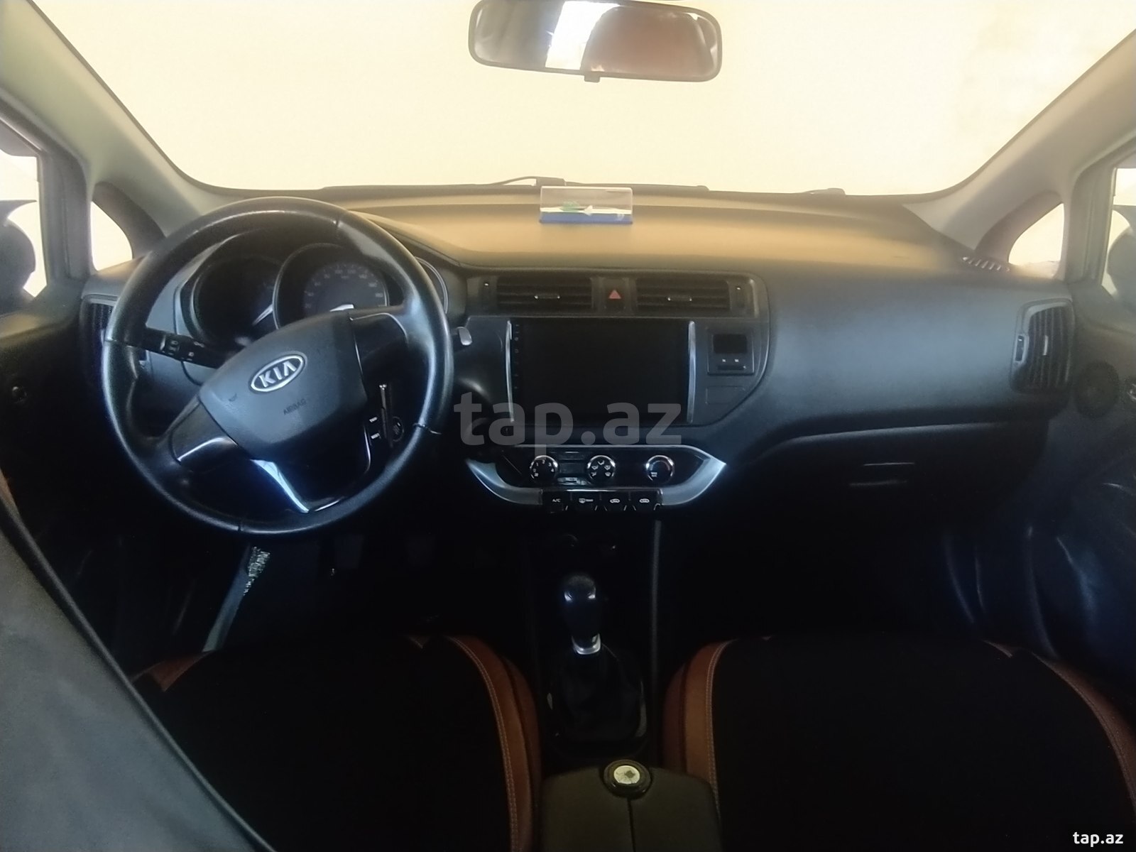 KIA Rio, 2012 il (4)