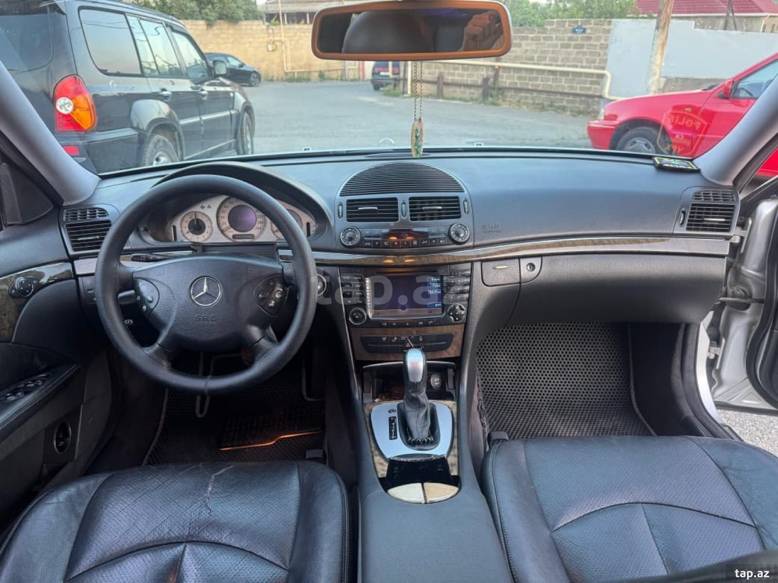 Mercedes E 270, 2003 il (15)