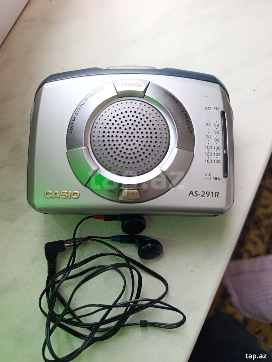 Kaset pleyer-radio Casio