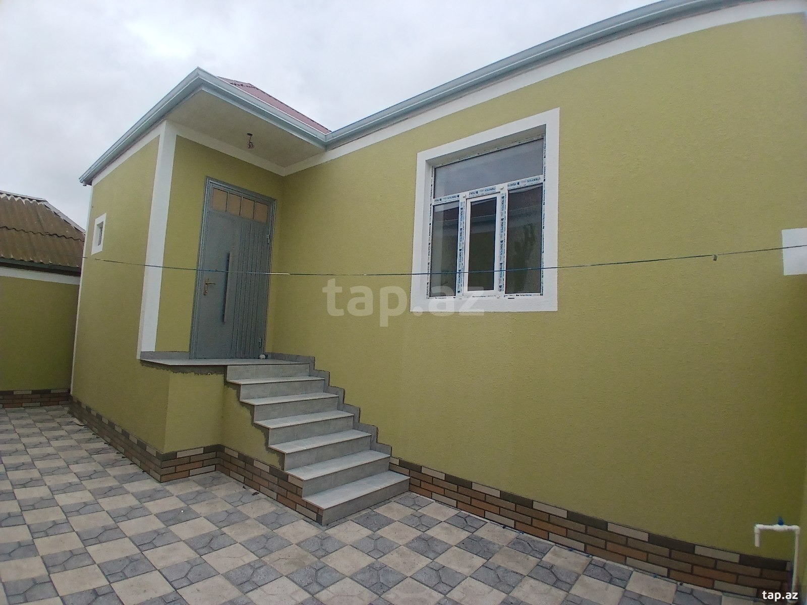 Həyət evi, Binə qəs. (2)