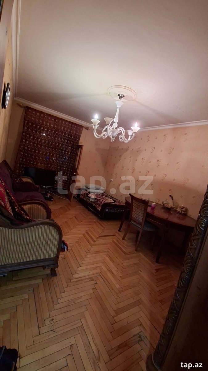 2-otaqlı mənzil kirayə verilir, Gənclik m., 70 m²
