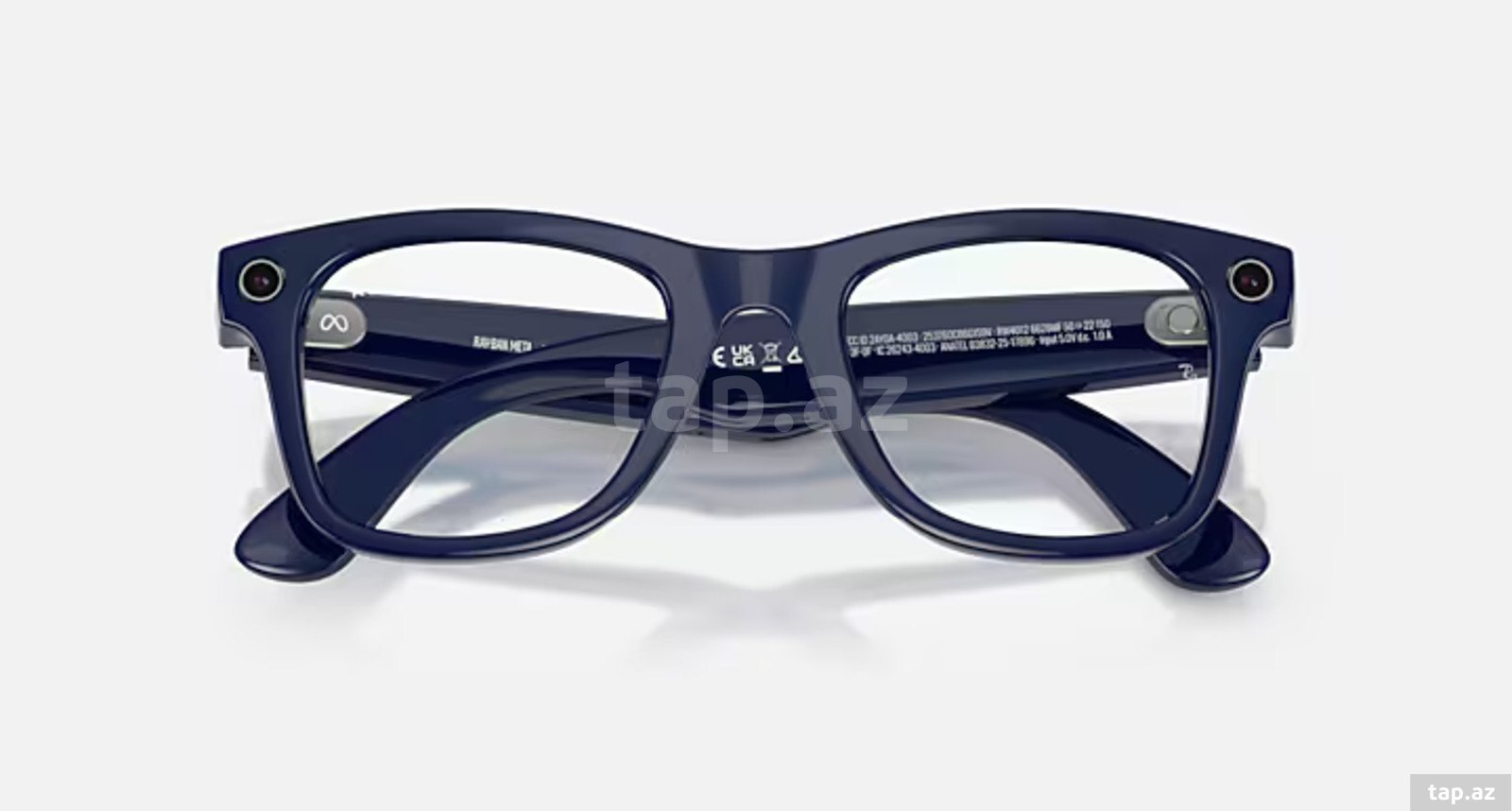 Ray-Ban Meta Wayfarer (Gen 2) Shiny Cosmic Blue / Transitions Sapphire (4)