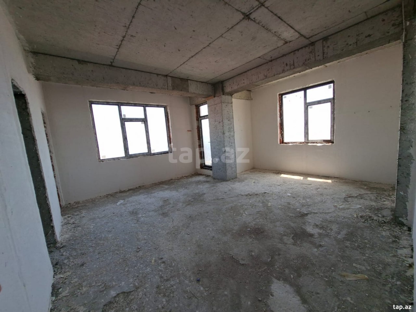4-otaqlı yeni tikili, İbrahim Paşa Dadaşov küç., 232 m²