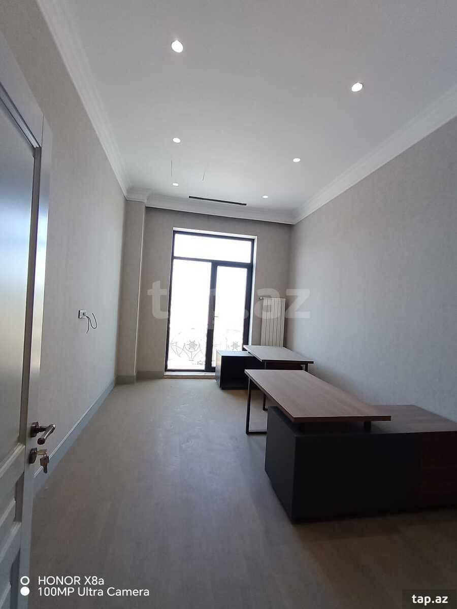Ofis icarəyə verilir, Mərkəzi Bulvar küç. (4)