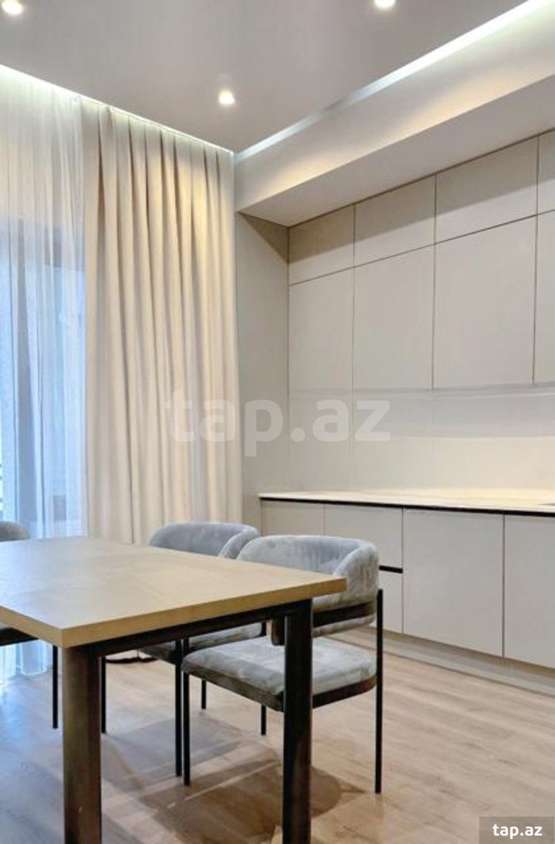3-otaqlı yeni tikili kirayə verilir, Mərkəzi Bulvar küç., 140 m² (11)