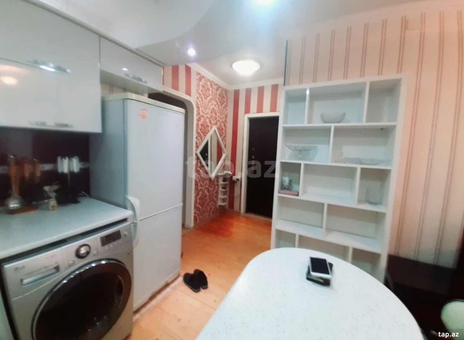 2-otaqlı mənzil kirayə verilir, 12-ci mkr., 60 m² (4)