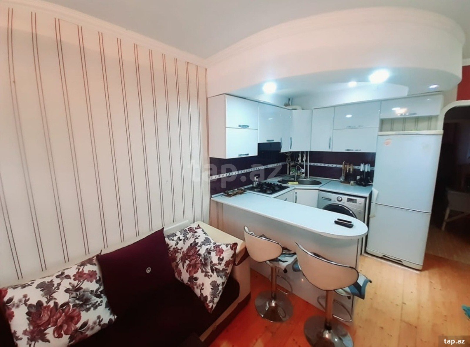 2-otaqlı mənzil kirayə verilir, 12-ci mkr., 60 m² (9)